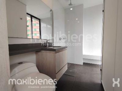 Apartamento de 2 alcobas en venta en Altos Del Poblado, Medellín, 109 m² · foto 14 de 17