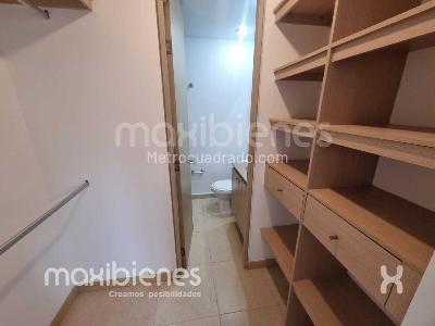 Apartamento de 3 alcobas en arriendo en San Jose, Sabaneta, 78 m² · foto 3 de 10