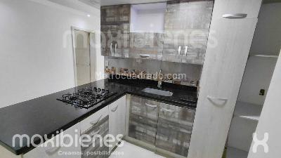 Apartamento de 3 alcobas en arriendo en Santa Lucia, Medellín, 86 m² · foto 2 de 13