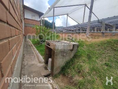 Apartamento de 2 alcobas en arriendo en Santa Elena, Medellín, 65 m² · foto 13 de 13