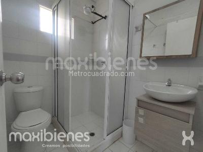 Apartamento de 2 alcobas en arriendo en Santa Elena, Medellín, 65 m² · foto 6 de 13