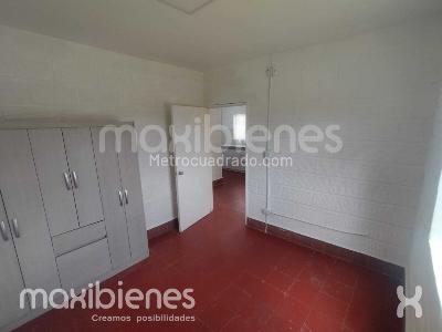 Apartamento de 2 alcobas en arriendo en Santa Elena, Medellín, 65 m² · foto 8 de 13