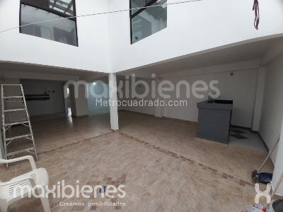 Casa de 5 alcobas en arriendo en Belen La Mota, Medellín, 215 m² · foto 15 de 15