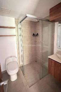 Apartamento de 2 alcobas en arriendo en Loma Del Indio, Medellín, 55 m² · foto 8 de 8