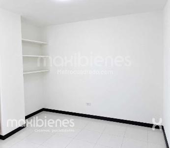 Apartamento de 3 alcobas en arriendo en Loma Del Indio, Medellín, 70 m² · foto 7 de 9