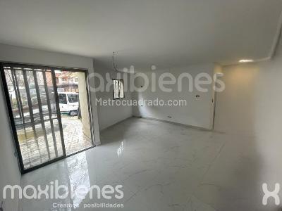 Casa de 2 alcobas en arriendo en San Javier, Medellín, 80 m² · foto 2 de 9