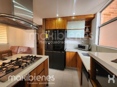 Apartamento de 3 alcobas en arriendo en El Poblado, Medellín, 115 m² · foto 3 de 19