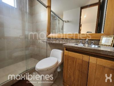 Apartamento de 3 alcobas en arriendo en El Poblado, Medellín, 115 m² · foto 16 de 19