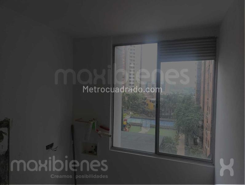 3BR Apartment in Viviendas del Sur, Itagüí - 2