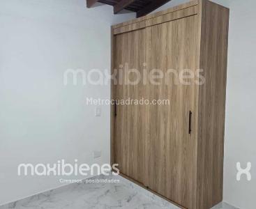 Apartaestudio en venta en Los Naranjos, Itagüí, 45 m² · foto 8 de 11