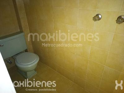 Casa de 4 alcobas en arriendo en Santa Lucia, Medellín, 120 m² · foto 12 de 14