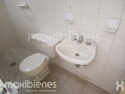 Casa de 4 alcobas en arriendo en Santa Lucia, Medellín, 120 m² · foto 13 de 14