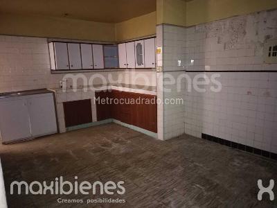 Casa de 4 alcobas en arriendo en Santa Lucia, Medellín, 120 m² · foto 2 de 14