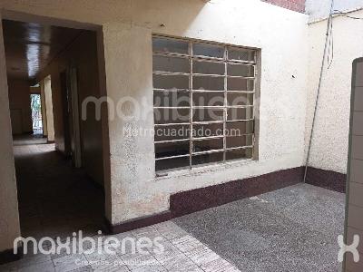 Casa de 4 alcobas en arriendo en Santa Lucia, Medellín, 120 m² · foto 3 de 14