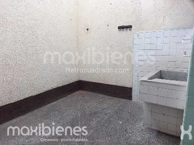 Casa de 4 alcobas en arriendo en Santa Lucia, Medellín, 120 m² · foto 8 de 14