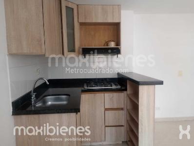 Apartamento de 2 alcobas en arriendo en San Antonio De Prado, Medellín, 50 m² · foto 2 de 9