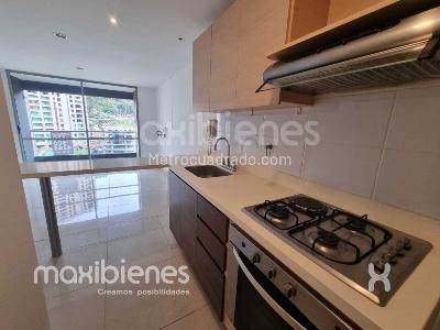 Apartamento de 2 alcobas en arriendo en San Jose, Sabaneta, 70 m² · foto 6 de 11