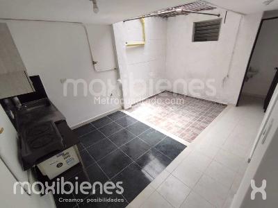 Apartaestudio en arriendo en Belen Miravalle, Medellín · foto 3 de 8