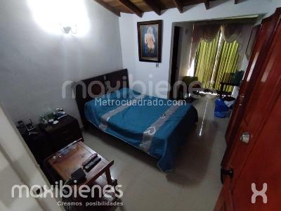 Casa de 3 alcobas en venta en La Pilarica, Medellín, 110 m² · foto 3 de 15