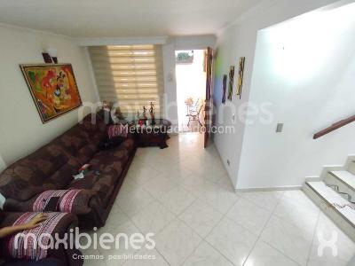 Casa de 3 alcobas en venta en La Pilarica, Medellín, 110 m² · foto 5 de 15