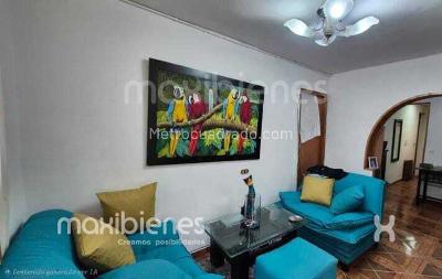Casa de 4 alcobas en venta en Castilla, Medellín, 277 m² · foto 19 de 20