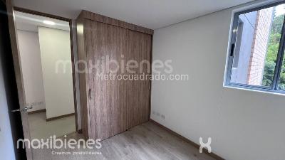 Apartamento de 3 alcobas en arriendo en San Jose, Sabaneta, 80 m² · foto 4 de 14