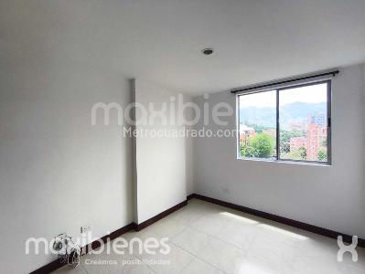 Apartamento de 3 alcobas en arriendo en Loma Del Escobero, Envigado, 95 m² · foto 14 de 17
