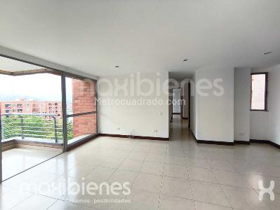 Apartamento de 3 alcobas en arriendo en Loma Del Escobero, Envigado, 95 m² · foto 5 de 17