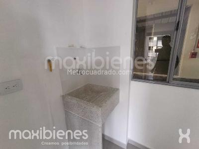 Apartamento de 3 alcobas en arriendo en La Cuenca, Envigado, 70 m² · foto 8 de 11