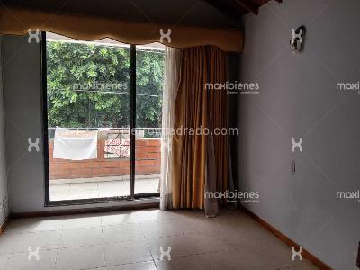 Casa de 5 alcobas en venta en El Dorado, Envigado, 210 m² · foto 14 de 20