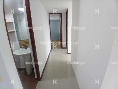Apartamento de 3 alcobas en venta en Alto De Las Flores, Envigado, 70 m² · foto 11 de 19