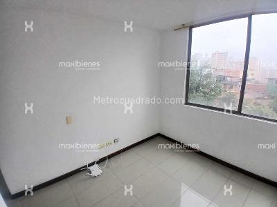 Apartamento de 3 alcobas en venta en Alto De Las Flores, Envigado, 70 m² · foto 15 de 19