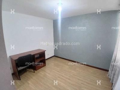 Apartamento de 3 alcobas en venta en Alto De Las Flores, Envigado, 70 m² · foto 9 de 19