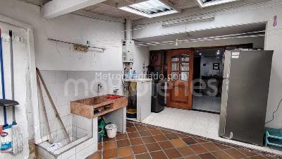 Casa de 3 alcobas en venta en Envigado, Envigado, 250 m² · foto 11 de 20