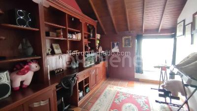 Casa de 3 alcobas en venta en Envigado, Envigado, 250 m² · foto 8 de 20