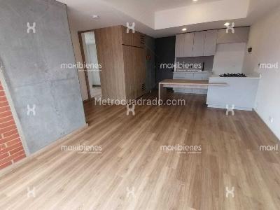 Apartamento de 2 alcobas en venta en Las Casitas, Envigado, 70 m² · foto 2 de 11