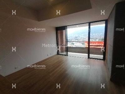 Apartamento de 2 alcobas en venta en Las Casitas, Envigado, 70 m² · foto 3 de 11