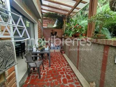 Casa de 4 alcobas en venta en Loma Del Chocho, Envigado, 170 m² · foto 12 de 20
