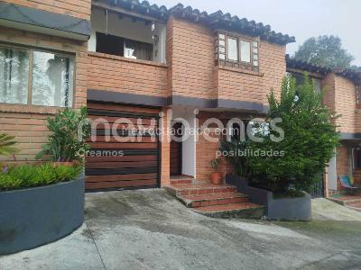 Casa de 4 alcobas en venta en Loma Del Chocho, Envigado, 170 m² · foto 13 de 20