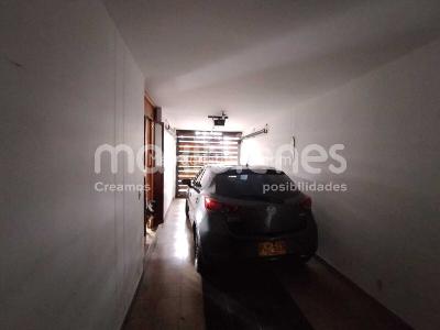 Casa de 4 alcobas en venta en Loma Del Chocho, Envigado, 170 m² · foto 15 de 20
