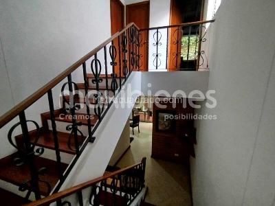 Casa de 4 alcobas en venta en Loma Del Chocho, Envigado, 170 m² · foto 6 de 20