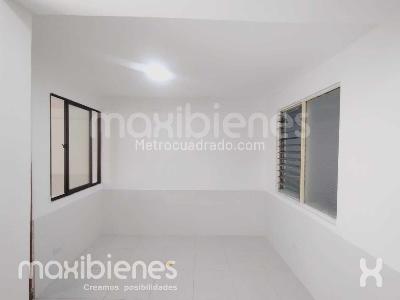 Casa de 5 alcobas en venta en Calasanz, Medellín, 220 m² · foto 6 de 18