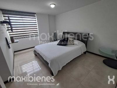 Apartamento de 3 alcobas en arriendo en Los Colores, Medellín, 83 m² · foto 8 de 18