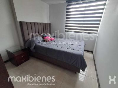 Apartamento de 3 alcobas en arriendo en Los Colores, Medellín, 83 m² · foto 9 de 18
