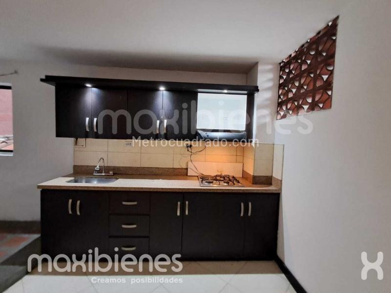 3BR Apartment in La Gloria (65 m²) - 4