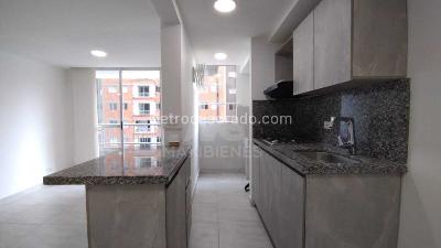 Apartamento de 3 alcobas en venta en San Jose, Sabaneta, 55 m² · foto 5 de 15