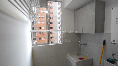 Apartamento de 3 alcobas en venta en San Jose, Sabaneta, 55 m² · foto 15 de 15