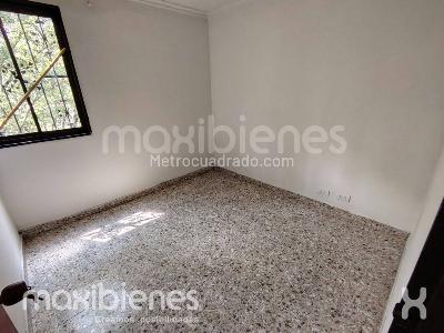 Apartamento de 3 alcobas en arriendo en Tricentenario, Medellín, 70 m² · foto 10 de 16