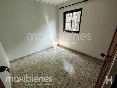 Apartamento de 3 alcobas en arriendo en Tricentenario, Medellín, 70 m² · foto 14 de 16