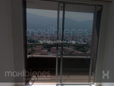 Apartamento en venta en Itagui, Itagüí · foto 3 de 20